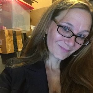 Meet your Posher, Tera